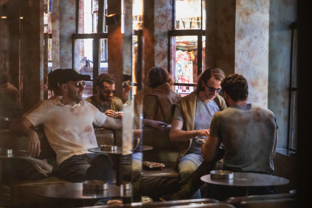 Groups socialising inside a Kadinsky venue